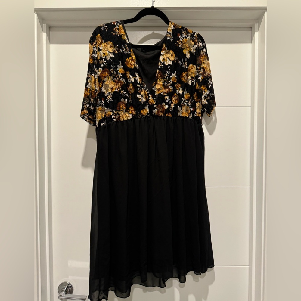 Women Plus Size Midi Dress,V-Neck Short Sleeve Print Chiffon  Casual Dress 3XL